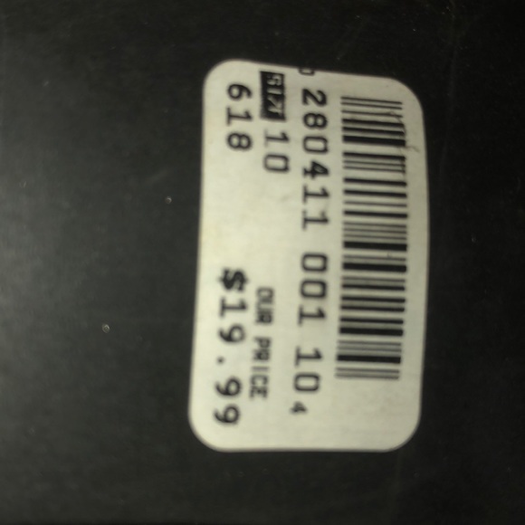 Heels - Picture 5 of 5